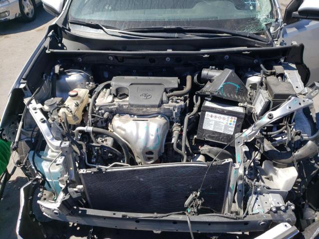 Photo 7 from auction – 2015 TOYOTA RAV4 XLE with VIN JTMWFREV2FJ058390