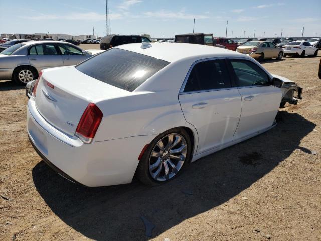 Photo 4 from auction – 2019 CHRYSLER 300 TOURIN with VIN 2C3CCAAG7KH601902