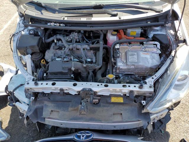 Photo 7 from auction – 2015 TOYOTA PRIUS C with VIN JTDKDTB34F1086745