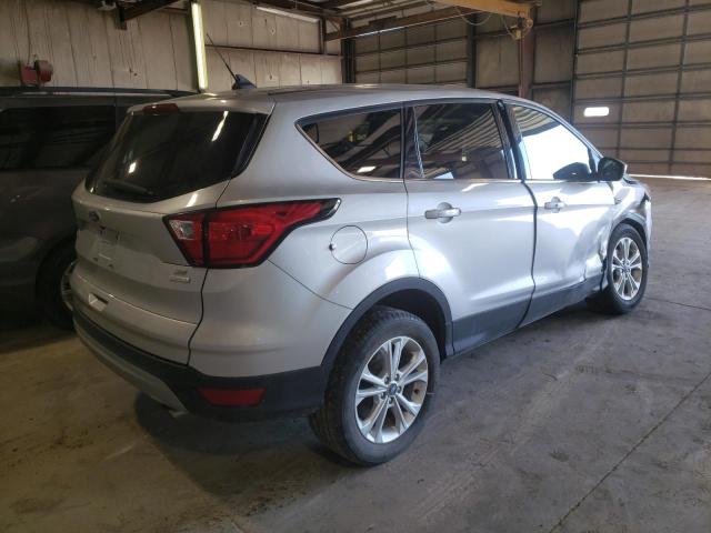 Photo 4 from auction – 2019 FORD ESCAPE SE with VIN 1FMCU0GD2KUC03747