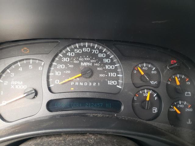 Photo 8 from auction – 2003 CHEVROLET SUBURBAN K with VIN 3GNFK16Z33G243616