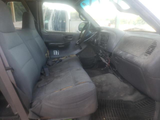 Photo 5 from auction – 2002 FORD F150 with VIN 1FTPX17L62NA67577
