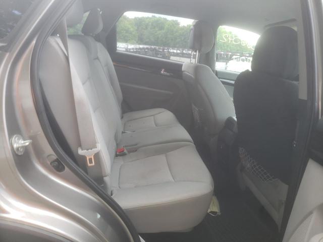Photo 6 from auction – 2011 KIA SORENTO BA with VIN 5XYKTCA11BG138913