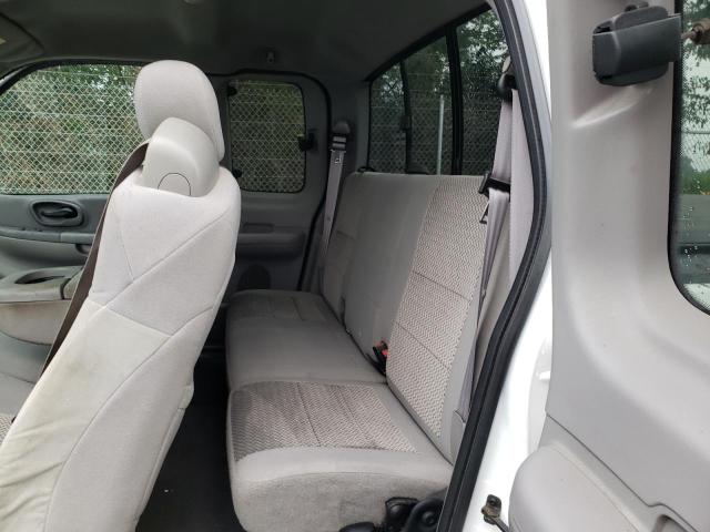Photo 6 from auction – 2003 FORD F150 with VIN 1FTRX08L03KD53753
