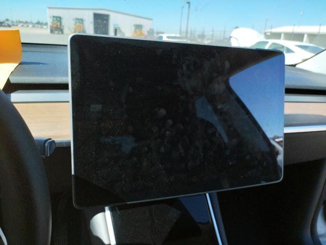 Photo 8 from auction – 2021 TESLA MODEL Y with VIN 5YJYGDEE7MF065591