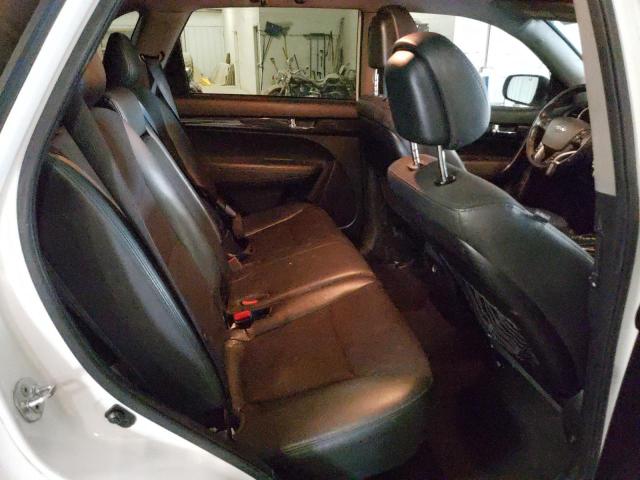 Photo 6 from auction – 2012 KIA SORENTO EX with VIN 5XYKUCA68CG227095