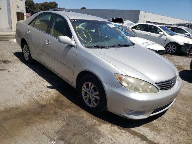 TOYOTA CAMRY LE 2005 with VIN 4T1BF32K75U108652 - Photo from auction
