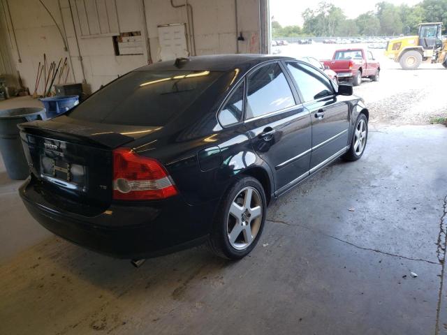 Photo 4 from auction – 2005 VOLVO S40 T5 with VIN YV1MS682052081429