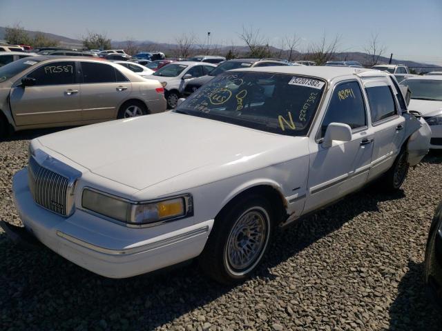 Photo 2 from auction – 1995 LINCOLN TOWN CAR E with VIN 1LNLM81W6SY742423