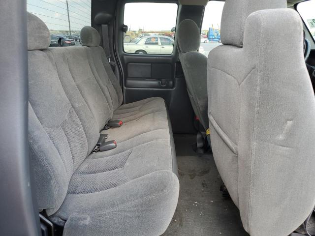 Photo 6 from auction – 2004 CHEVROLET SILVERADO with VIN 1GCEC19V94Z230817