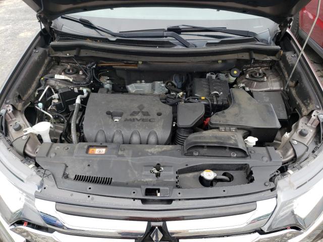 Photo 7 from auction – 2017 MITSUBISHI OUTLANDER with VIN JA4AD3A30HZ036825