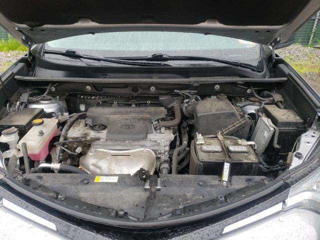 Photo 7 from auction – 2017 TOYOTA RAV4 LE with VIN 2T3BFREV8HW622594
