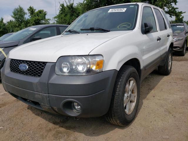 Photo 2 from auction – 2005 FORD ESCAPE XLT with VIN 1FMCU93165KD87204
