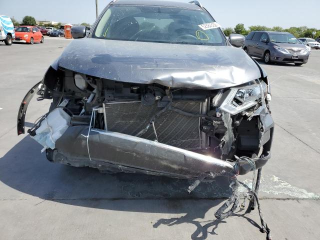 Photo 9 from auction – 2017 NISSAN ROGUE S with VIN 5N1AT2MT7HC835370