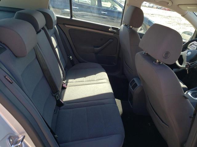 Photo 6 from auction – 2006 VOLKSWAGEN RABBIT with VIN WVWDR91K26W178459