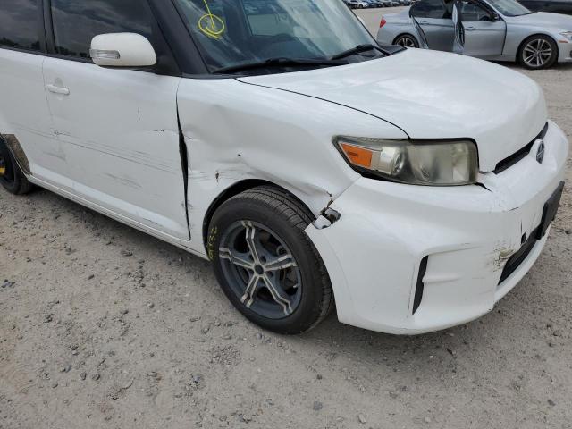 Photo 9 from auction – 2011 TOYOTA SCION XB with VIN JTLZE4FE7B1119569