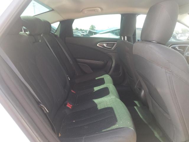 Photo 6 from auction – 2015 CHRYSLER 200 LIMITE with VIN 1C3CCCAB0FN748690
