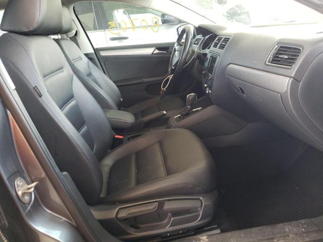 Photo 5 from auction – 2017 VOLKSWAGEN JETTA SE with VIN 3VWDB7AJXHM220988