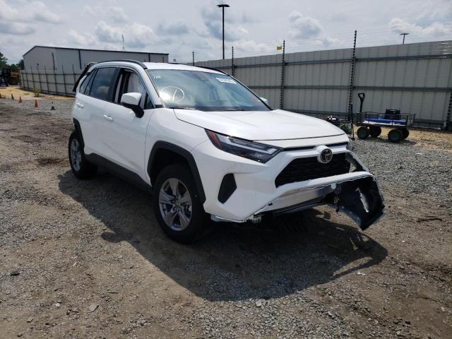Photo 1 from auction – 2022 TOYOTA RAV4 XLE with VIN 2T3W1RFV2NC185302