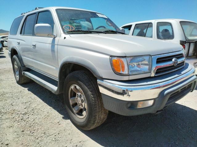 TOYOTA 4RUNNER SR 1999 with VIN JT3HN86R2X0240318 - Photo from auction
