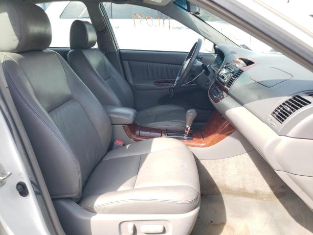 Photo 5 from auction – 2005 TOYOTA CAMRY LE with VIN 4T1BF32K75U604292