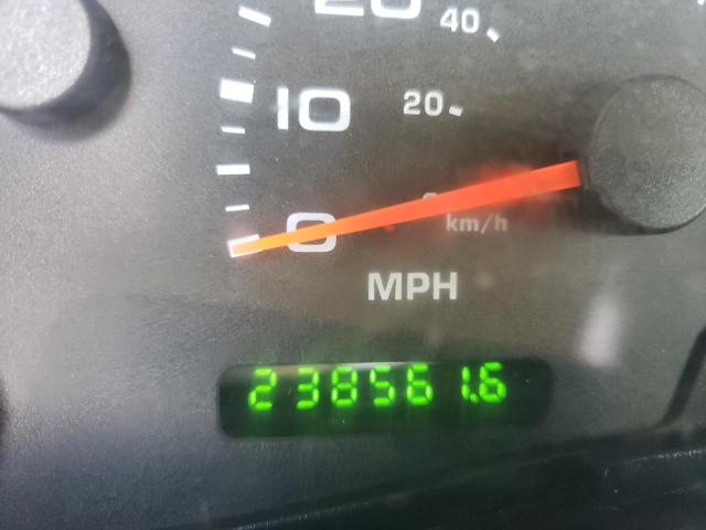 Photo 8 from auction – 2004 FORD EXCURSION with VIN 1FMNU44S64EA29715