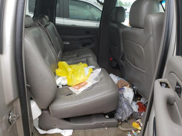 Photo 6 from auction – 2004 CHEVROLET SUBURBAN K with VIN 3GNFK16TX4G195383