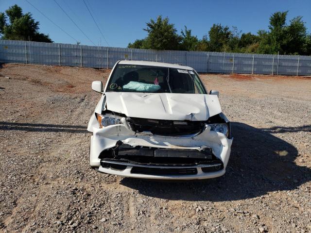 Photo 9 from auction – 2011 CHRYSLER TOWN & COU with VIN 2A4RR5DGXBR669378