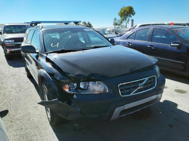 VOLVO XC70 2005 with VIN YV1SZ592651201302 - Photo from auction