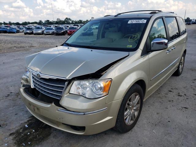 Photo 2 from auction – 2010 CHRYSLER TOWN & COU with VIN 2A4RR6DX4AR261057