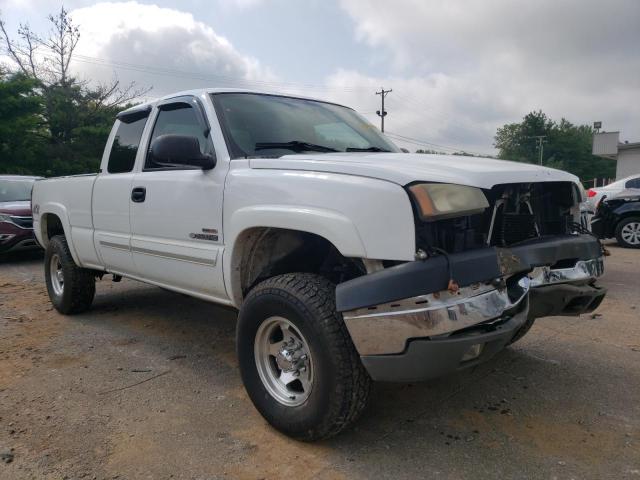 CHEVROLET SILVERADO 2004 with VIN 1GCHK29184E192393 - Photo from auction