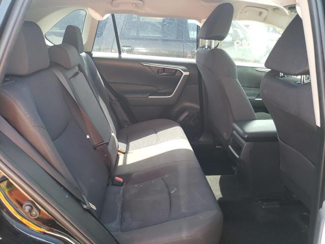 Photo 6 from auction – 2019 TOYOTA RAV4 LE with VIN JTMH1RFV4KD015748