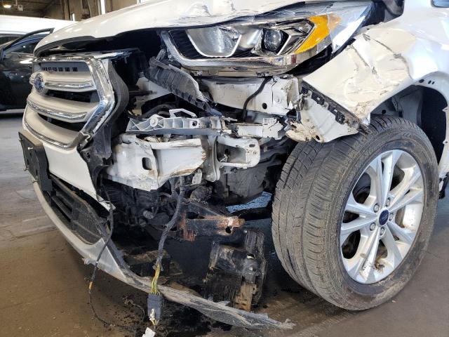 Photo 9 from auction – 2018 FORD ESCAPE SEL with VIN 1FMCU9HD5JUB13705