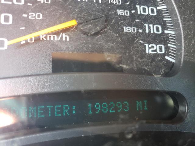 Photo 8 from auction – 2004 CHEVROLET SILVERADO with VIN 1GCHK29UX4E128480