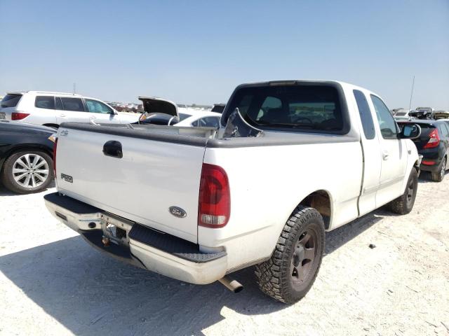Photo 4 from auction – 2002 FORD F150 with VIN 1FTRX172X2NA45484