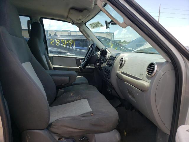 Photo 5 from auction – 2004 FORD EXPEDITION with VIN 1FMRU13W64LB32052