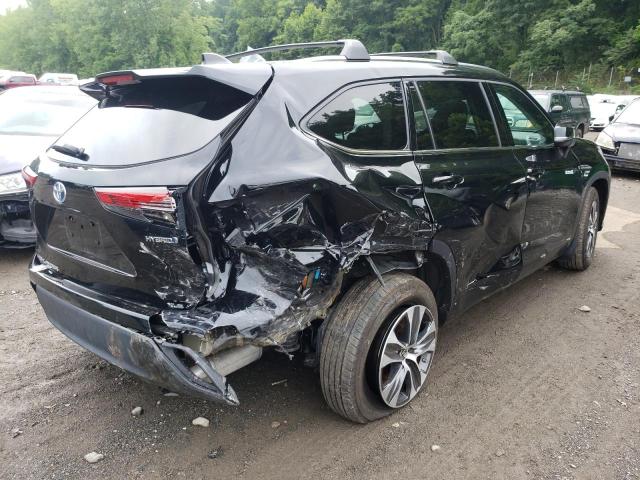 Фото 4 с аукциона – 2021 TOYOTA HIGHLANDER с VIN 5TDHBRCH7MS535154