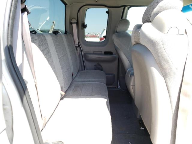 Photo 6 from auction – 2002 FORD F150 with VIN 1FTRX172X2NA45484