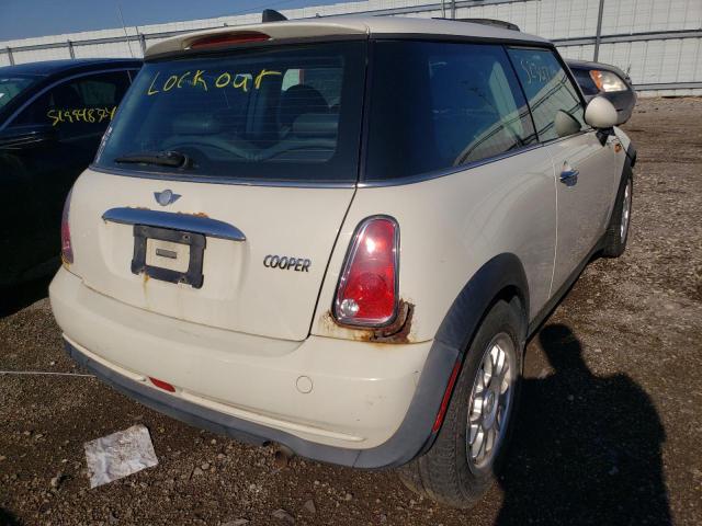Photo 4 from auction – 2006 MINI COOPER with VIN WMWRC33586TK15217