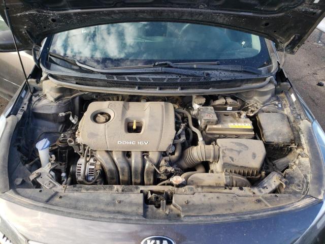 Photo 7 from auction – 2017 KIA FORTE LX with VIN 3KPFK4A72HE026982