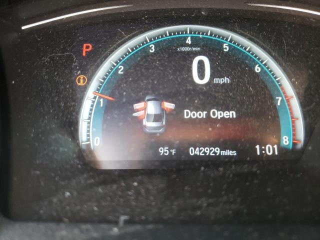 Photo 8 from auction – 2018 HONDA CIVIC EX with VIN 19XFC2F72JE000706