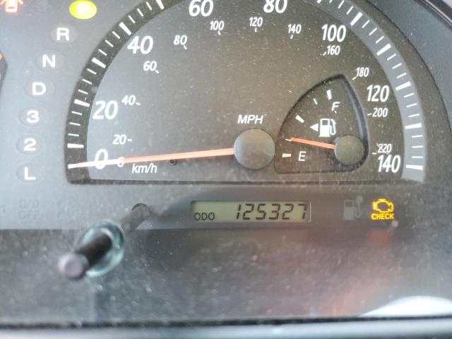Photo 8 from auction – 2004 TOYOTA CAMRY LE with VIN 4T1BF30K14U579259
