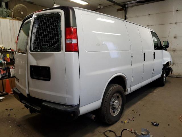 Photo 4 from auction – 2015 CHEVROLET EXPRESS G2 with VIN 1GCWGFCF5F1272247