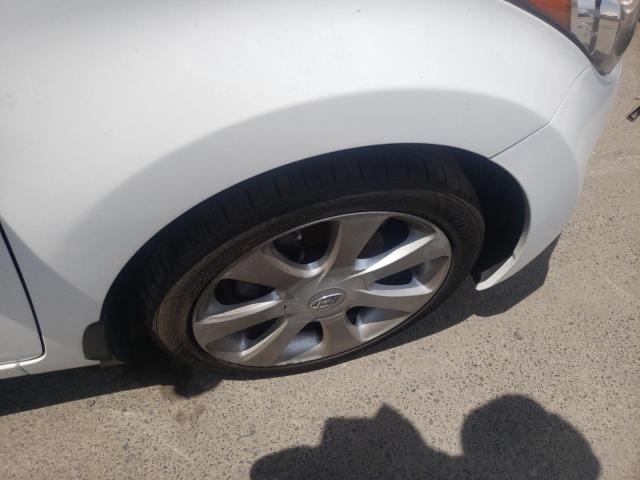 Photo 9 from auction – 2012 HYUNDAI ELANTRA GL with VIN 5NPDH4AE7CH132031