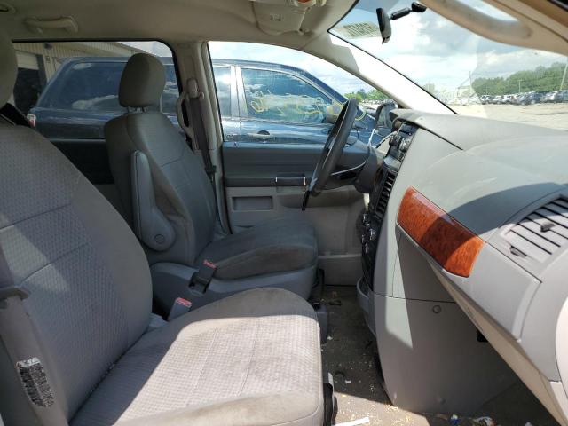 Photo 5 from auction – 2008 CHRYSLER TOWN & COU with VIN 2A8HR44H98R620582