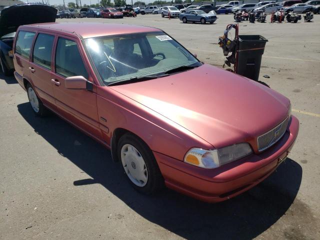 VOLVO V70 1998 with VIN YV1LW5571W2499719 - Photo from auction