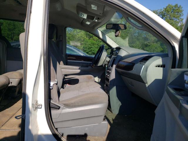 Photo 5 from auction – 2010 CHRYSLER TOWN & COU with VIN 2A4RR5D16AR103342