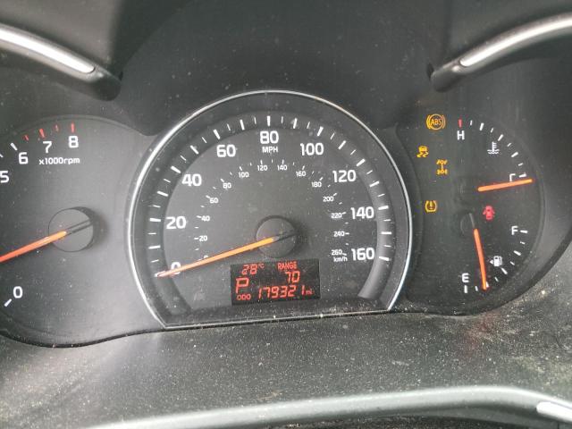 Photo 8 from auction – 2014 KIA SORENTO LX with VIN 5XYKTDA76EG427509