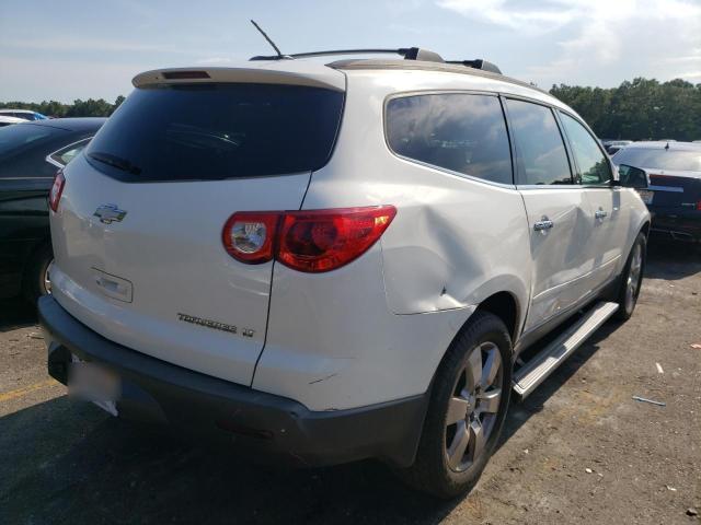 Photo 4 from auction – 2011 CHEVROLET TRAVERSE L with VIN 1GNKRGED9BJ418743