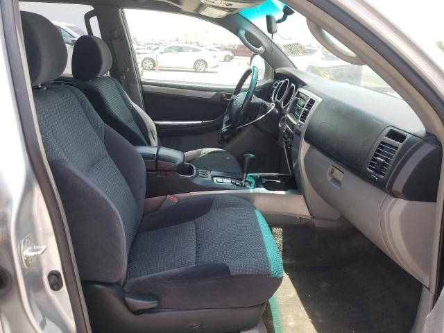 Photo 5 from auction – 2005 TOYOTA 4RUNNER SR with VIN JTEZU14R250059452